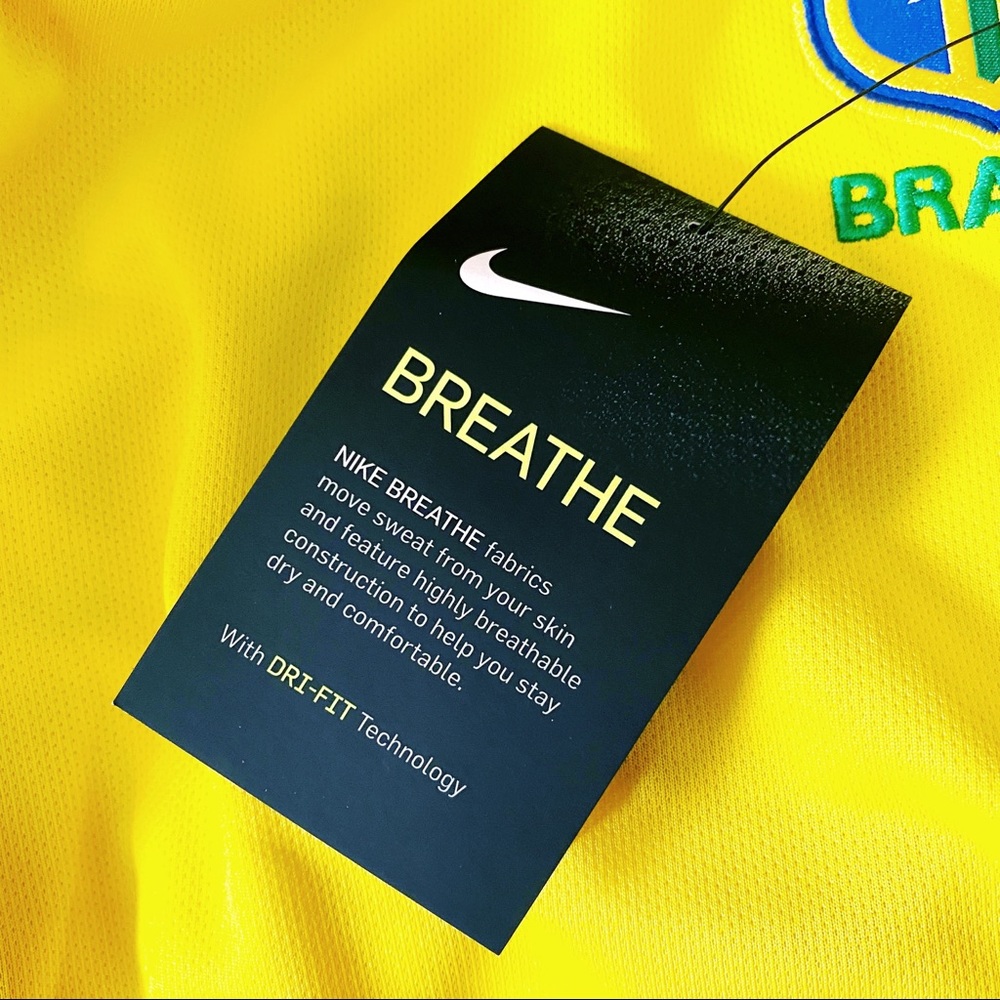 🆕 Nike Brazil Brasil Womens Home Soccer Jersey - Picture 8 of 10